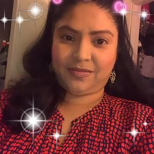 Meet your Posher, Yaneth